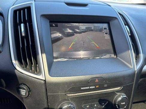 Used 2015 Ford Edge SEL w/ Equipment Group 201A FWD image 19