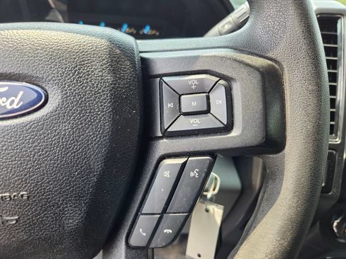 Used 2018 Ford F150 XLT AWD/4WD image 16