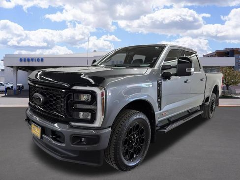 Certified 2025 Ford F350 Lariat w/ Lariat Ultimate Package AWD/4WD image 7