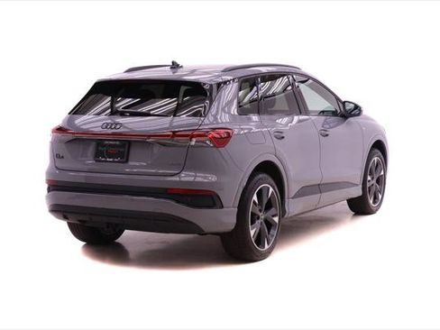 Certified 2024 Audi Q4 e-tron Premium w/ Convenience Package AWD/4WD image 4