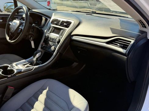 Used 2014 Ford Fusion S image 20