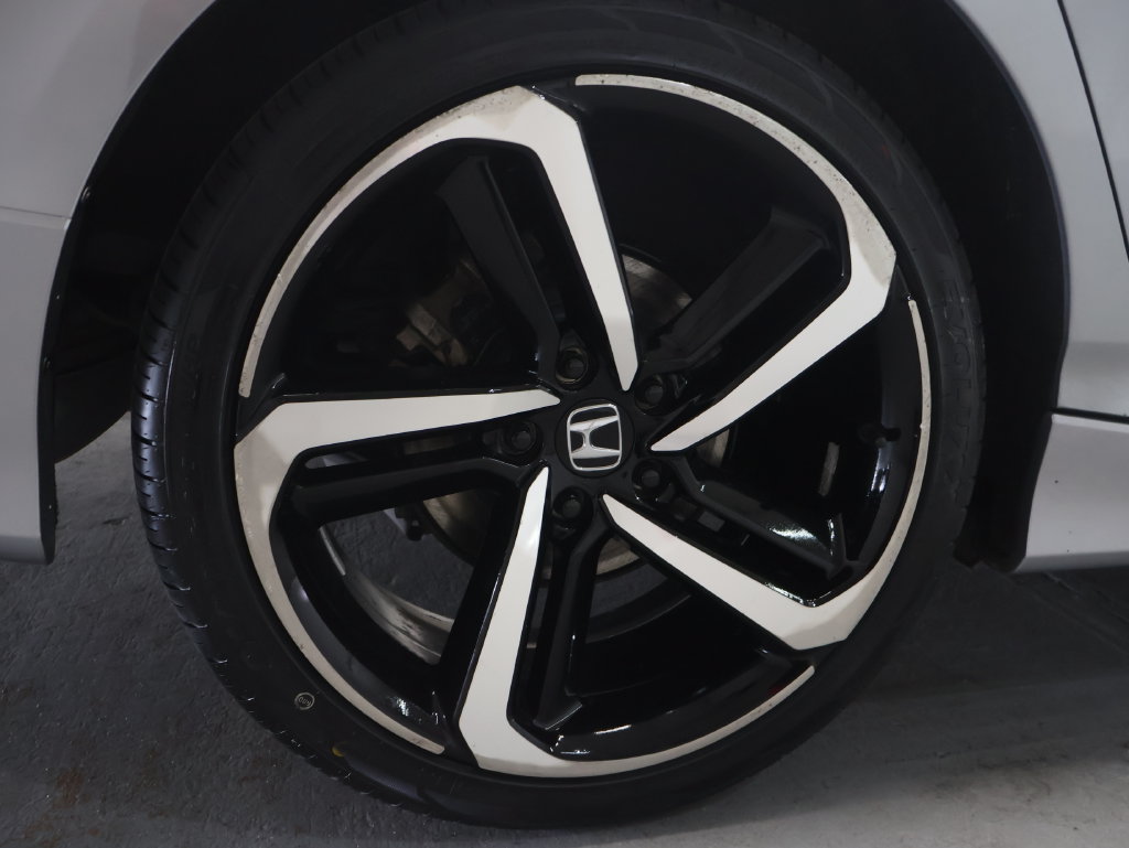 Used 2018 Honda Accord Sport image 33