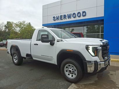 New 2025 GMC Sierra 2500 Pro w/ Convenience Package