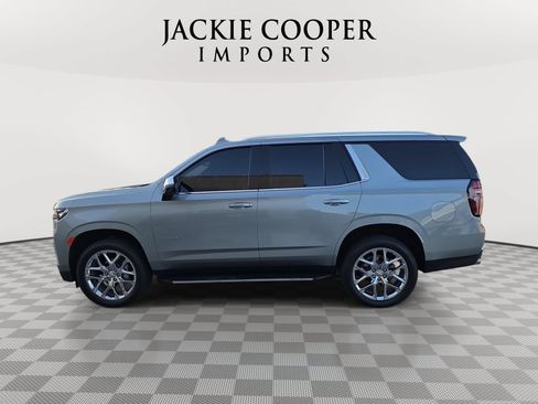 Used 2024 Chevrolet Tahoe Premier AWD/4WD image 8