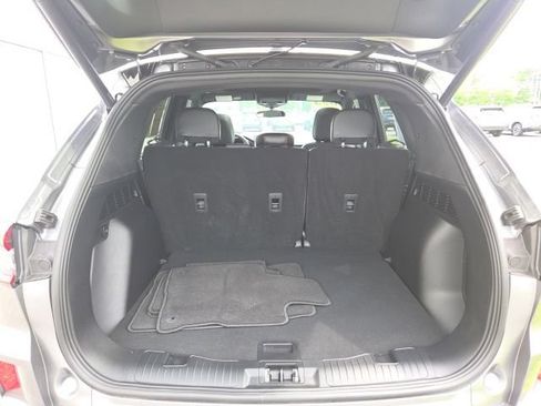 Used 2024 Ford Escape ST-Line w/ Tech Pack #1 AWD/4WD image 11