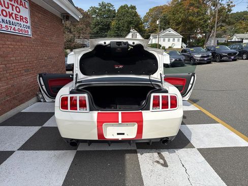 Used 2007 Ford Mustang Shelby GT500 RWD image 71