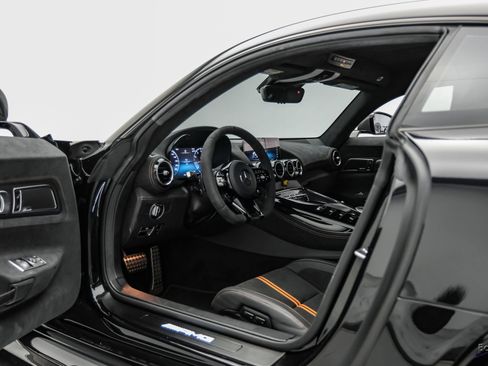 Used 2021 Mercedes-Benz AMG GT Black Series image 47