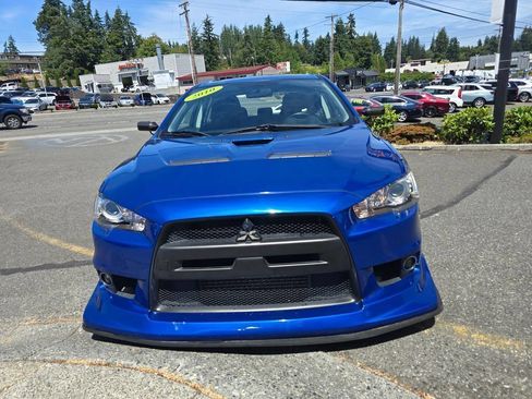 Used 2010 Mitsubishi Lancer Evolution SE AWD/4WD image 2