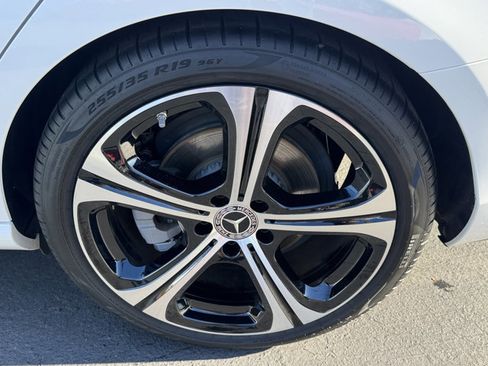 Used 2024 Mercedes-Benz C 300 Sedan image 19