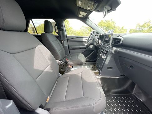 New 2025 Ford Explorer 4WD Police Interceptor image 10