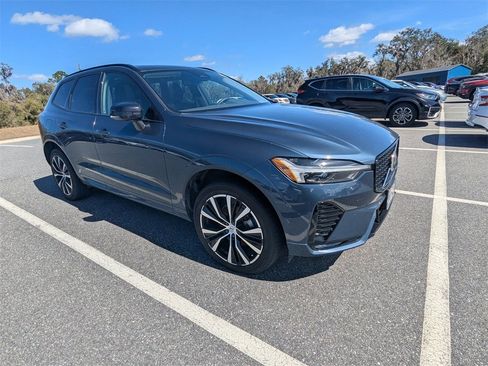 Used 2023 Volvo XC60 B5 Plus w/ Climate Package image 1