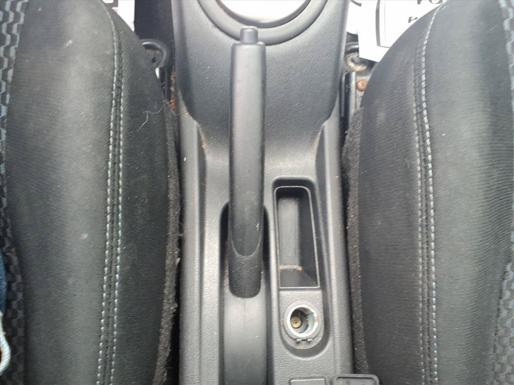 Used 2016 Nissan Versa Note SV FWD image 14