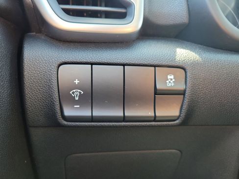 Used 2018 Kia Sportage LX FWD image 27