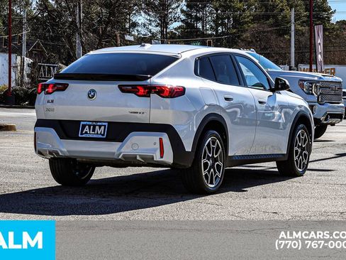 Used 2026 BMW X2 xDrive28i image 6