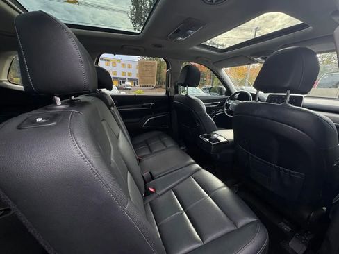 Used 2022 Kia Telluride SX image 22