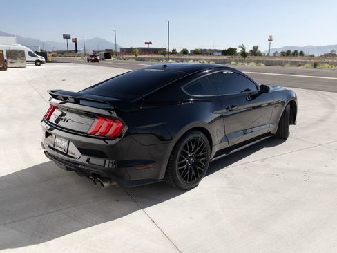 Used 2019 Ford Mustang GT w/ GT Performance Package RWD image 6