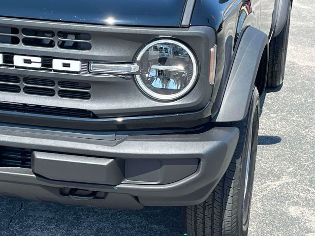 New 2026 Ford Bronco 4-Door AWD/4WD image 9