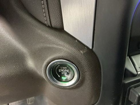 Used 2021 GMC Sierra 1500 SLT image 23