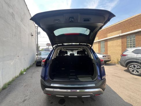 Used 2021 Nissan Rogue Platinum AWD/4WD image 9