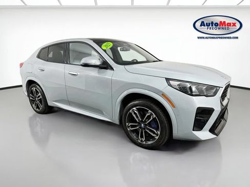 Used 2025 BMW X2 xDrive28i AWD/4WD image 1