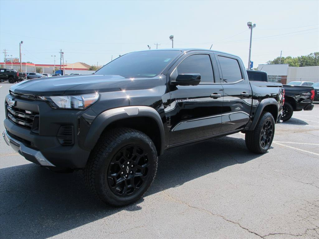 Used 2026 Chevrolet Colorado Trail Boss AWD/4WD image 8
