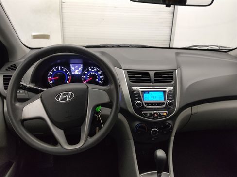 Used 2014 Hyundai Accent GLS image 22