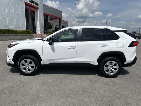 Used 2025 Toyota RAV4 LE AWD/4WD image 10