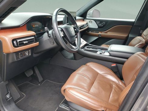 Used 2021 Lincoln Aviator Reserve w/ Equipment Group 208A image 16
