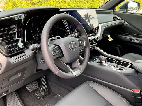 New 2026 Lexus TX 350 FWD image 10