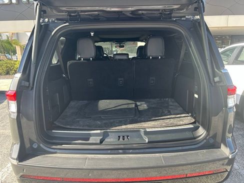 Used 2023 Lincoln Navigator L Black Label AWD/4WD image 15
