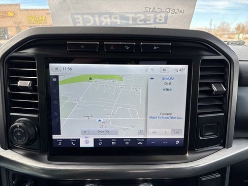 Used 2023 Ford F150 Lariat w/ Trailer Tow Package image 30