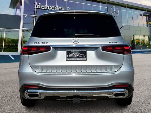 New 2025 Mercedes-Benz GLS 450 4MATIC image 4