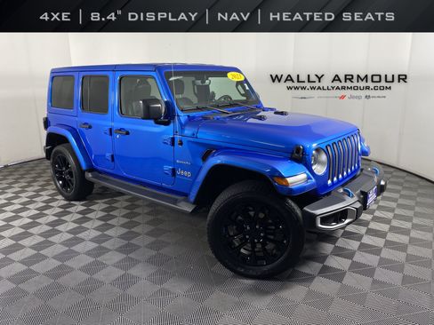 Used 2023 Jeep Wrangler Unlimited Sahara w/ Cold Weather Group AWD/4WD image 1