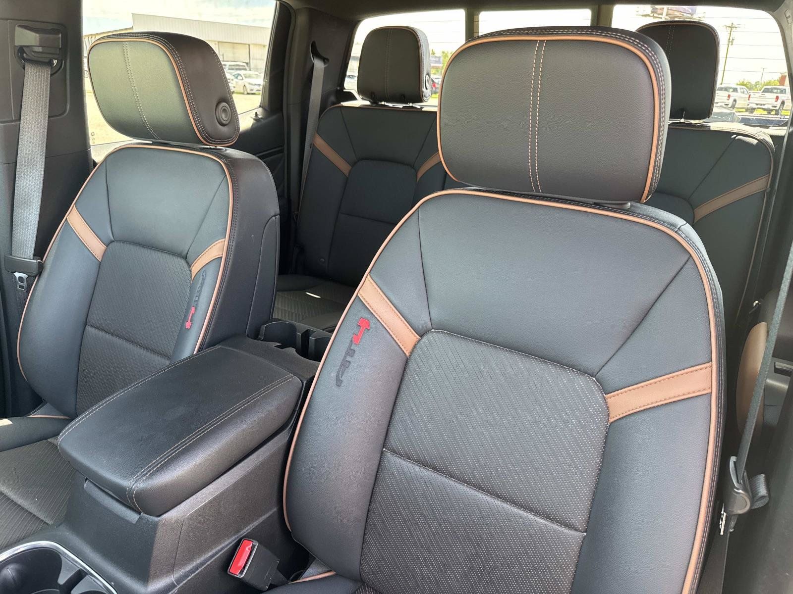 Used 2023 GMC Canyon AT4 w/ AT4 Premium Package AWD/4WD image 25