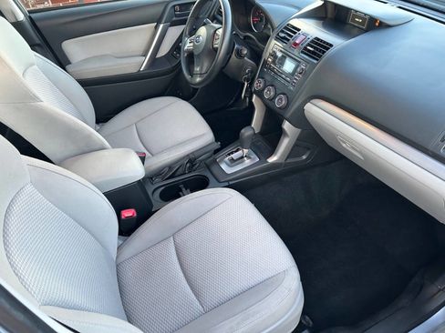 Used 2015 Subaru Forester 2.5i image 28