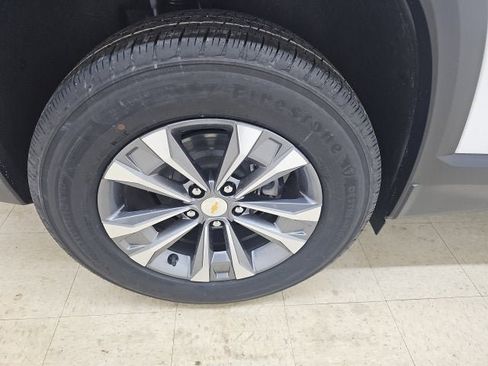 New 2026 Chevrolet Equinox LT image 15