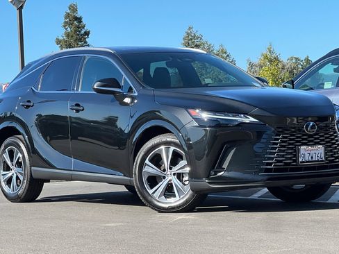 Used 2024 Lexus RX 350 FWD image 2