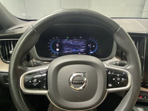 Certified 2022 Volvo XC60 B6 Inscription w/ Advanced Package image 13