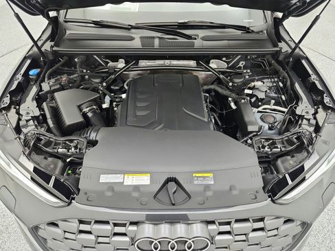 New 2026 Audi Q5 Premium Plus AWD/4WD image 12