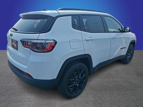 New 2026 Jeep Compass Latitude AWD/4WD image 3