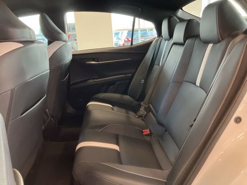 Used 2025 Toyota Camry SE image 25