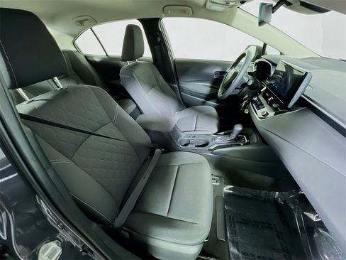 Certified 2023 Toyota Corolla LE image 23