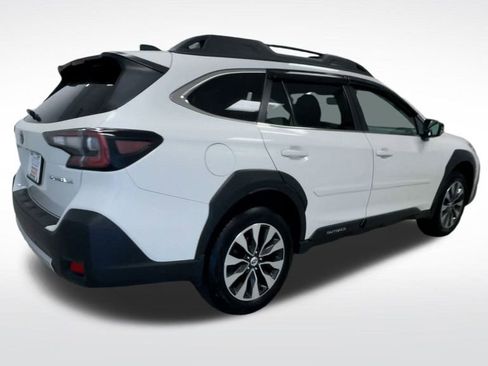 Used 2024 Subaru Outback Limited image 8