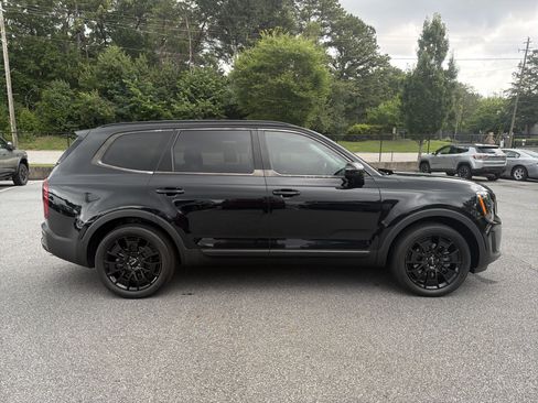 Used 2022 Kia Telluride SX w/ SX Prestige Package AWD/4WD image 9