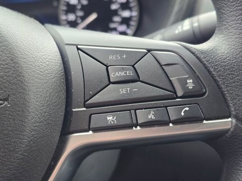 Used 2024 Nissan Sentra SV image 18