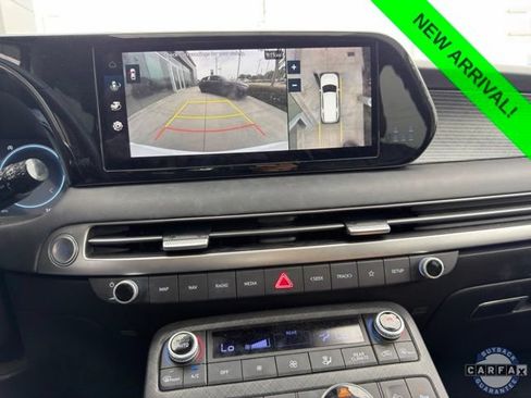 Used 2024 Hyundai Palisade Limited AWD/4WD image 12