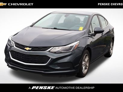 Used 2017 Chevrolet Cruze LT