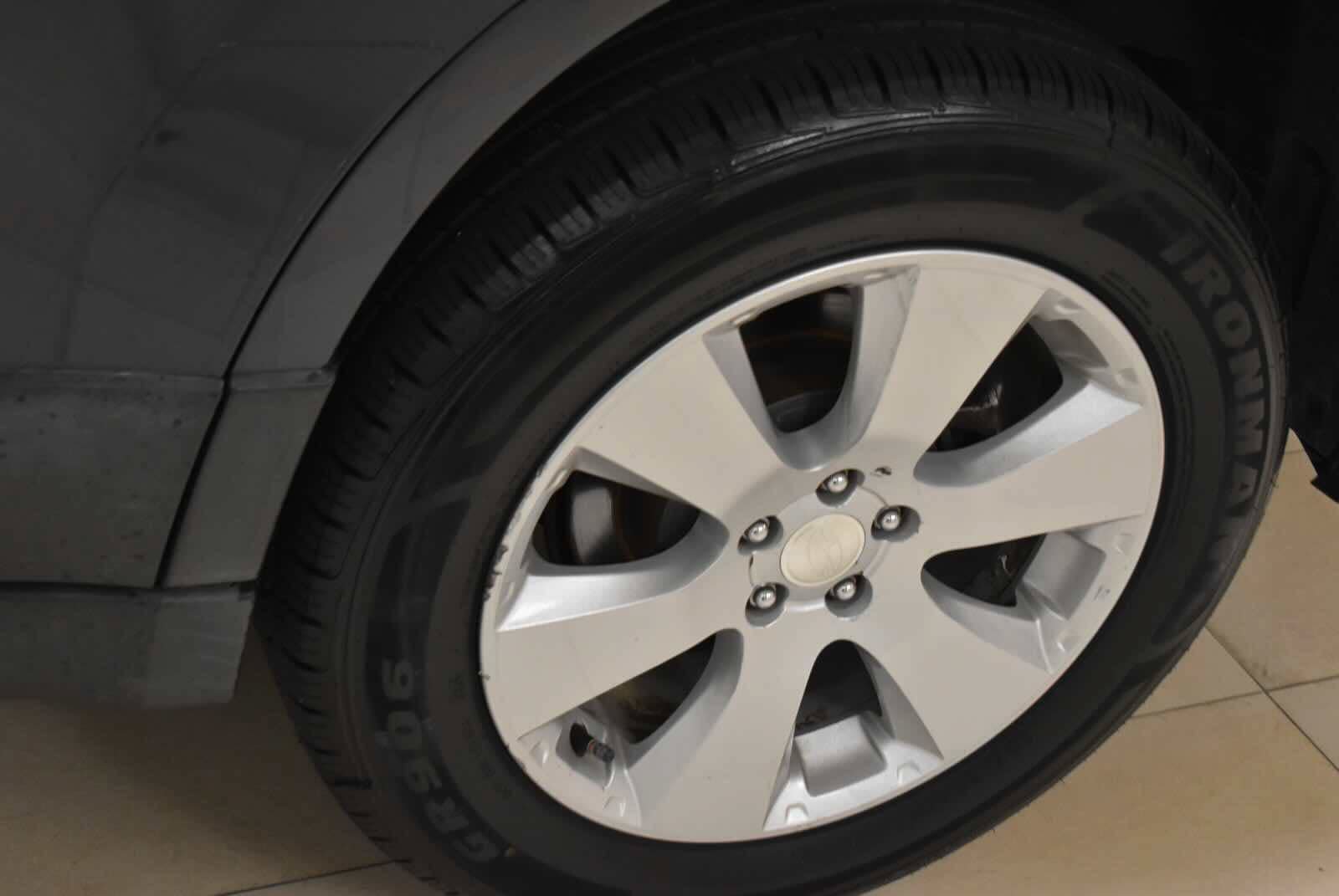 Used 2011 Subaru Outback 2.5i Premium w/ All-Weather Pkg AWD/4WD image 35