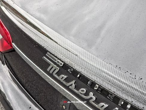 Used 2018 Maserati GranTurismo Sport RWD image 21