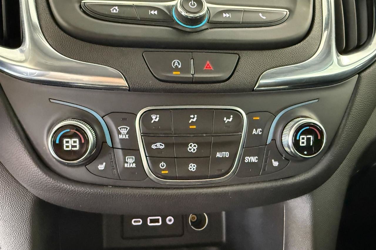 Used 2023 Chevrolet Equinox LT w/ Driver Convenience Package AWD/4WD image 12